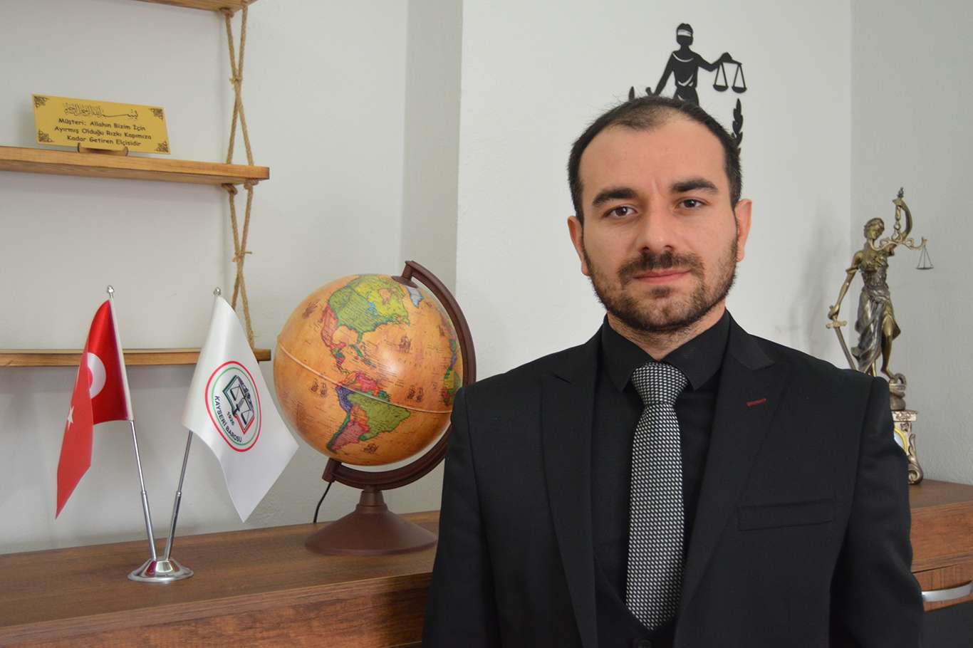 Avukat Ömer Musab Sütşurup: Genç evlilik mağduru çiftlerin mağduriyetleri sonlandırılmalıdır Avukat Ömer Musab Sütşurup: Genç evlilik mağduru çiftlerin mağduriyetleri sonlandırılmalıdır